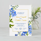 Blaue Blumen und goldene Sommerhochzeit Folieneinladung (Stehend vorne)
