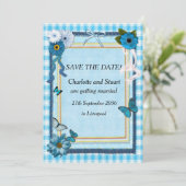 Blaue Blumen und Schmetterlinge Save The Date (Stehend Vorderseite)