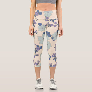 Blaue Blumen, violette Blumen, Blumenmuster Capri Leggings