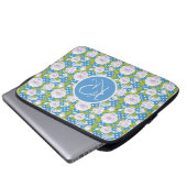 Blaue Blumen Weiße Rose Modische Monogramm-Initial Laptopschutzhülle (Vorne Knopf)