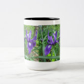 Blaue Blumen Zweifarbige Tasse (Mittel)