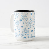 Blaue Blumensträuße Motiv Tasse (Vorderseite Links)