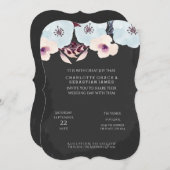 Blaue Blüten auf Chalkboard-Hochzeit Einladung (Vorne/Hinten)