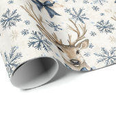 Blaue Bögen Hirsch Weihnachten Schneeflocken Geschenkpapier (Rolleneckpunkt)