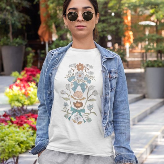 Blaue Bogen und Blume T-Shirt