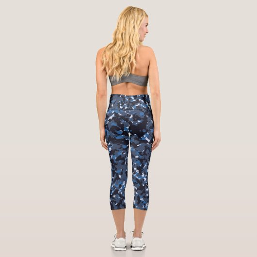 Blaue Camouflage Capri Leggings (Rückseite)