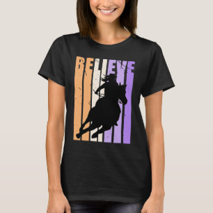 Blaue Cowgirls Barrel Racing glauben Vintage Dista T-Shirt