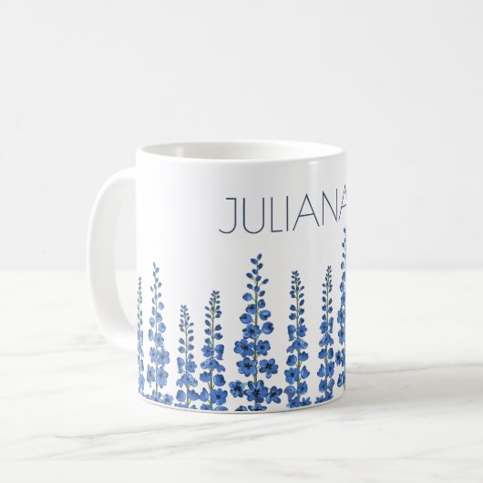 Blaue Delphinium-Blume im Juli Kaffeetasse (Vorderseite Links)