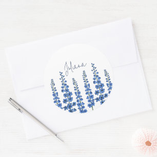Blaue Delphinium-Blume im Juli Runder Aufkleber