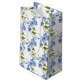 Blaue Delphinium-Hochzeit gemustert Kleine Geschenktüte (Rückseite Schrägansicht)