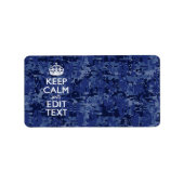 Blaue digitale Camouflage BEHALTE CALM UND Text be Adressaufkleber (Vorne)