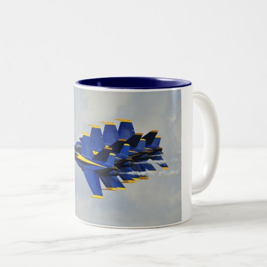 Blaue Engels-Tasse Zweifarbige Tasse (VorderseiteRechts)