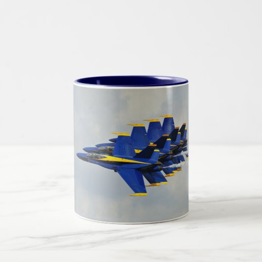Blaue Engels-Tasse Zweifarbige Tasse (Mittel)