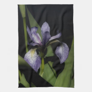 Blaue Flagge Iris-Blume Geschirrtuch