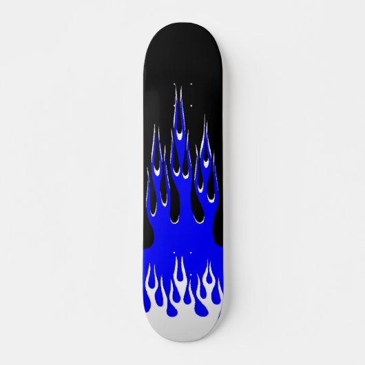 Blaue Flammen-Skateboard Skateboard (Vorne)