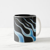 Blaue Flammen-Tasse Zweifarbige Tasse (VorderseiteRechts)
