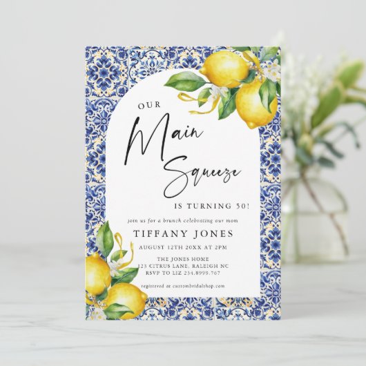 Blaue Fliesen Lemons 50. Geburtstag Einladung (Stehend Vorderseite)