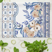 Blaue Fliesen Mediterrane Blumenmuster Geschirrtuch (Gefaltet)