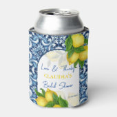 Blaue Fliesen und Zitrone Amalfi Bridal Geschenke  Dosenkühler (Kanne Vorderseite)