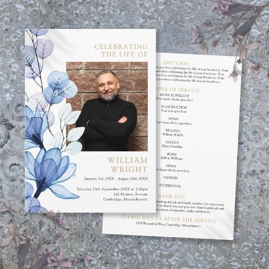 Blaue florale Gedenkfeier Programm