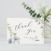 Blaue Florale Hochzeit Dankeskarte (Stehend Vorderseite)