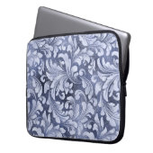 BLAUE FLORALLE EMBELLISHMENTS LAPTOPSCHUTZHÜLLE (Vorderseite Links)