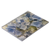 Blaue Fluorit-Kristalle in der Matrix Notizblock (Linke Seite)