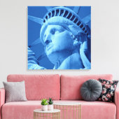 Blaue Freiheitsstatue umarmte Canvas Leinwanddruck (Insitu (Wohnzimmer))