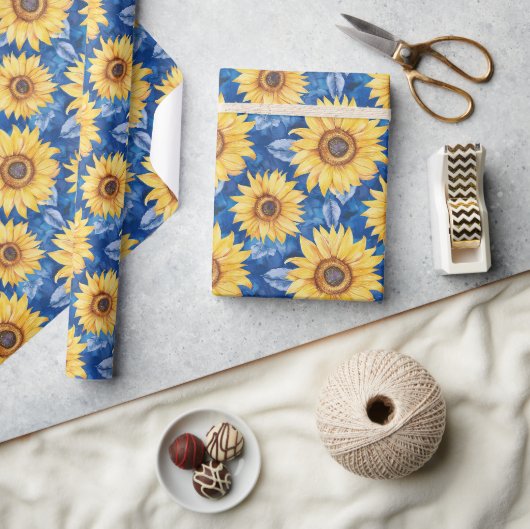 Blaue Gelbe Blumen Geburtstag Geschenkpapier (Kunsthandwerk)