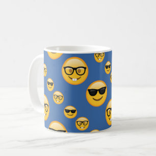 Blaue gemusterte Gläser Emojis Kaffeetasse