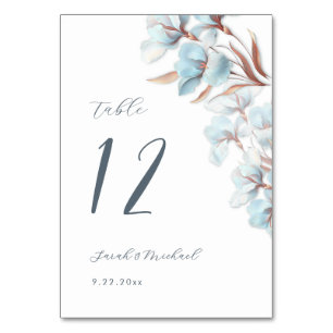 Blaue geschichtete Blumen Hochzeit Tischnummer