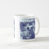 Blaue gestresste Relaxalotl Axolotl Kaffeetasse (VorderseiteRechts)