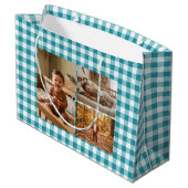 Blaue Gingham-Balloons Benutzerdefinierte Mehrfach Große Geschenktüte (Rückseite Schrägansicht)