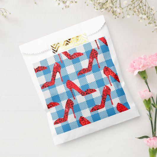 Blaue Gingham-Rupenschuhe Geschenktütchen (Versiegelt)