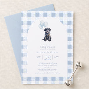 Blaue Gingham-Schwarze-Labrador-Welpen-Baby-Party Einladung