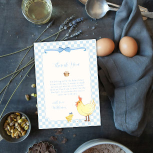 Blaue Gingham-Vorbereitung auf kleines Küken-Baby- Dankeskarte