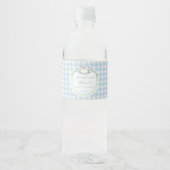 Blaue Gingham-Wappen-Babydusche Wasserflaschenetikett (Vorderseite)