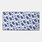 Blaue Gitarren Muster Monogram Schreibtischunterlage (Vorderseite)