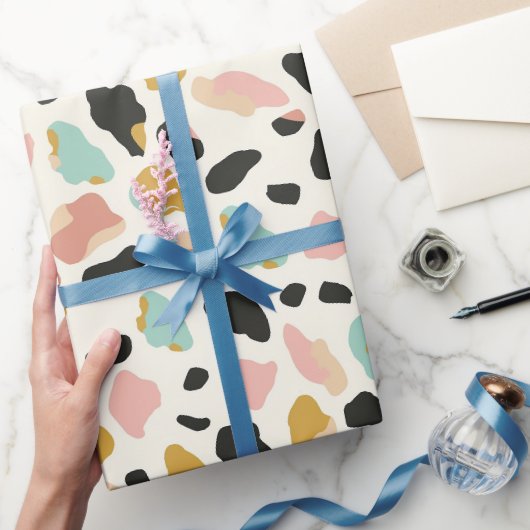 Blaue Gold Pastel Leopard Flecken Geschenkpapier (Schenken)