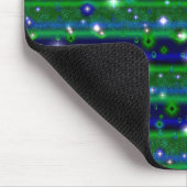 Blaue grüne Streifen mit Sternen und Regentropfen Mousepad (Ecke)