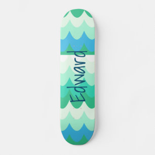 Blaue, grüne und Aquamarine geometrische Meereswel Skateboard