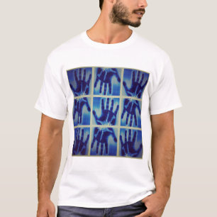 blaue Hand im Büroghost T-Shirt