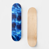 Blaue helle Ströme Skateboard (Vorderseite)