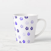 Blaue Hibiskus-Blumen-Latte-Mug Milchtasse (Rechts)