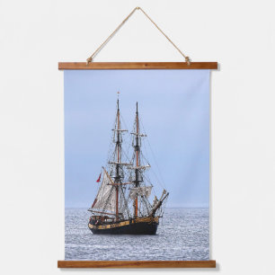 Blaue Himmel auf dem Wasserboot Wandteppich Mit Holzrahmen