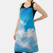 Blaue Himmelshinterwolken weiß Schürze (InSitu)