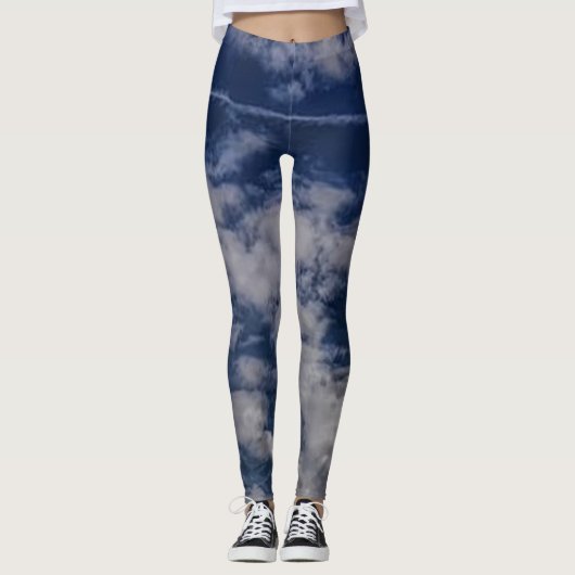 Blaue Himmelswolken Leggings (Vorderseite)