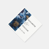 Blaue Hochzeit in Navy Elegant Moderne Blumenhochz Serviette (Ecke)