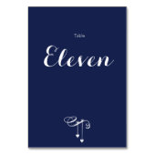 Blaue Hochzeitsszenarien mit weißem Herzen Tischnummer (Rückseite)