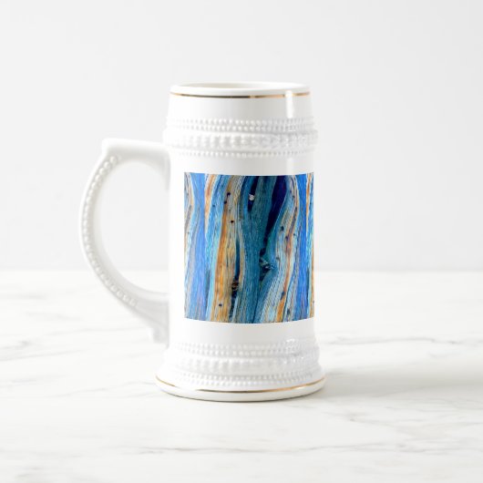 blaue Holzbretter Bierglas (Links)